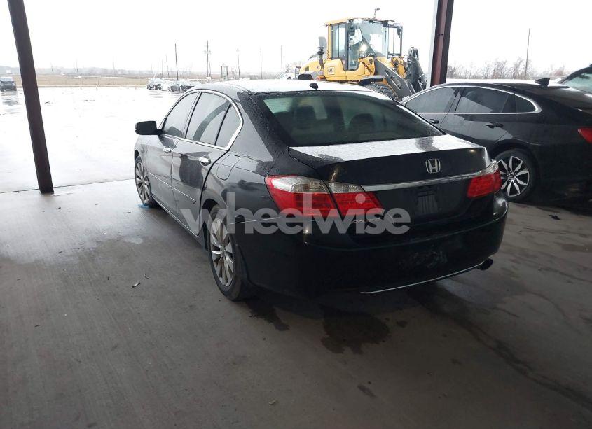 Photo 3 of 2014 Honda Accord EX-L (VIN 1HGCR2F88EA209209)