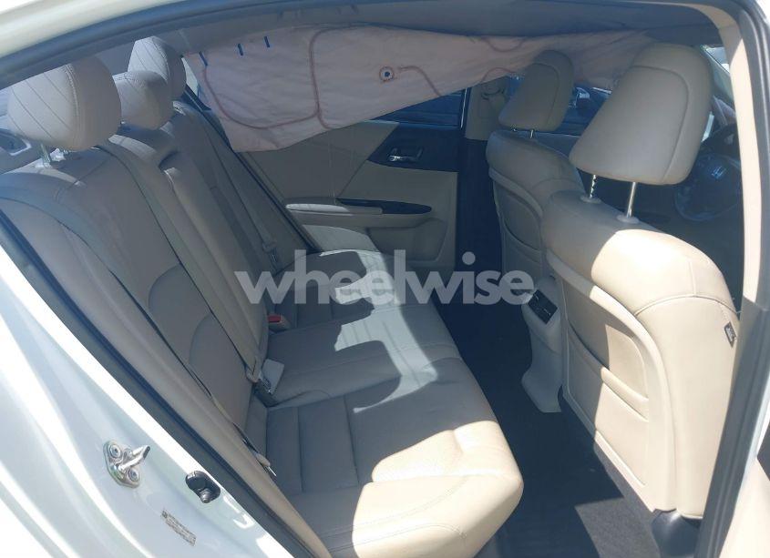 Photo 8 of 2014 Honda Accord EX-L (VIN 1HGCR2F88EA264727)