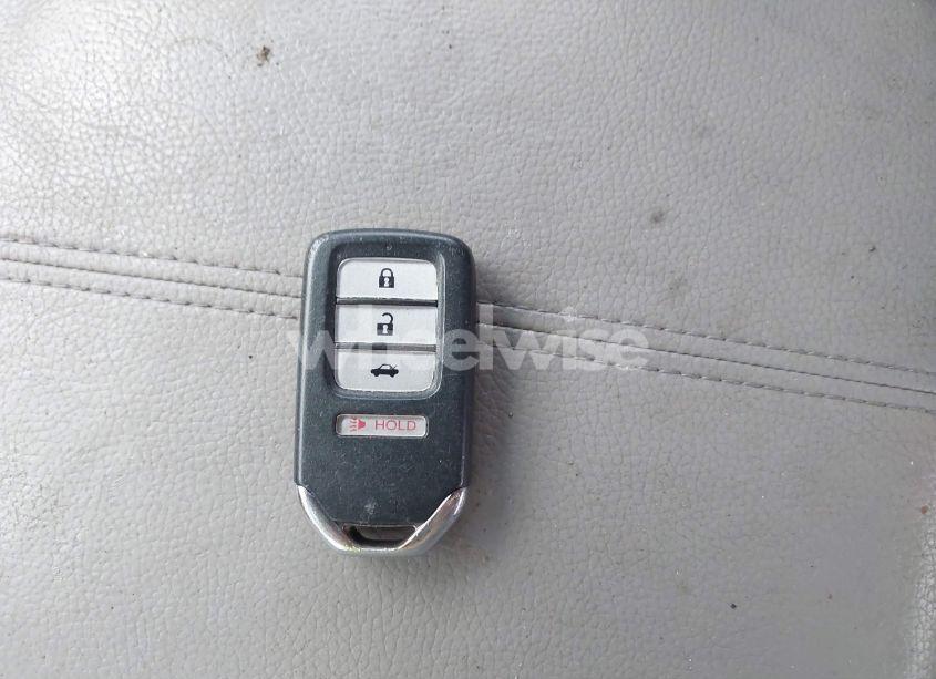 Photo 11 of 2014 Honda Accord EX-L (VIN 1HGCR2F88EA298795)