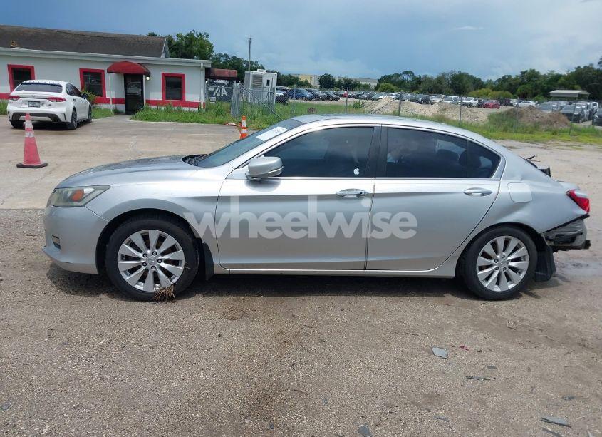 Photo 14 of 2014 Honda Accord EX-L (VIN 1HGCR2F88EA298795)