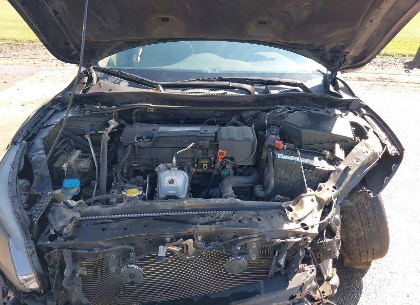 Photo 10 of 2015 Honda Accord EX-L (VIN 1HGCR2F88FA002594)