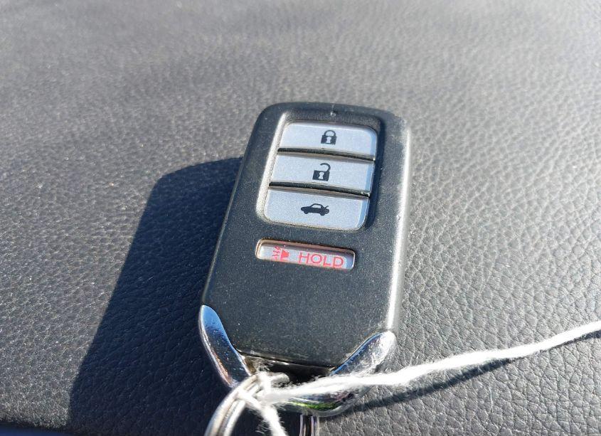 Photo 11 of 2015 Honda Accord EX-L (VIN 1HGCR2F88FA008797)