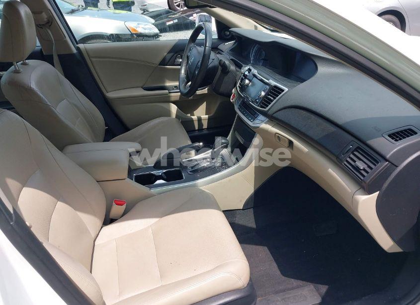 Photo 5 of 2015 Honda Accord EX-L (VIN 1HGCR2F88FA044814)