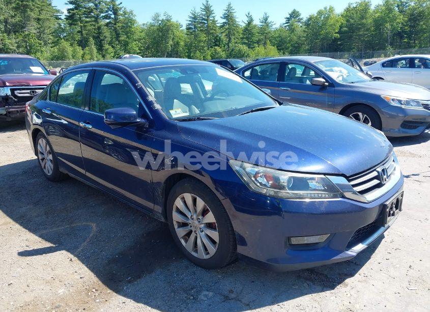 2015 Honda Accord EX-L (VIN 1HGCR2F88FA047843) main photo