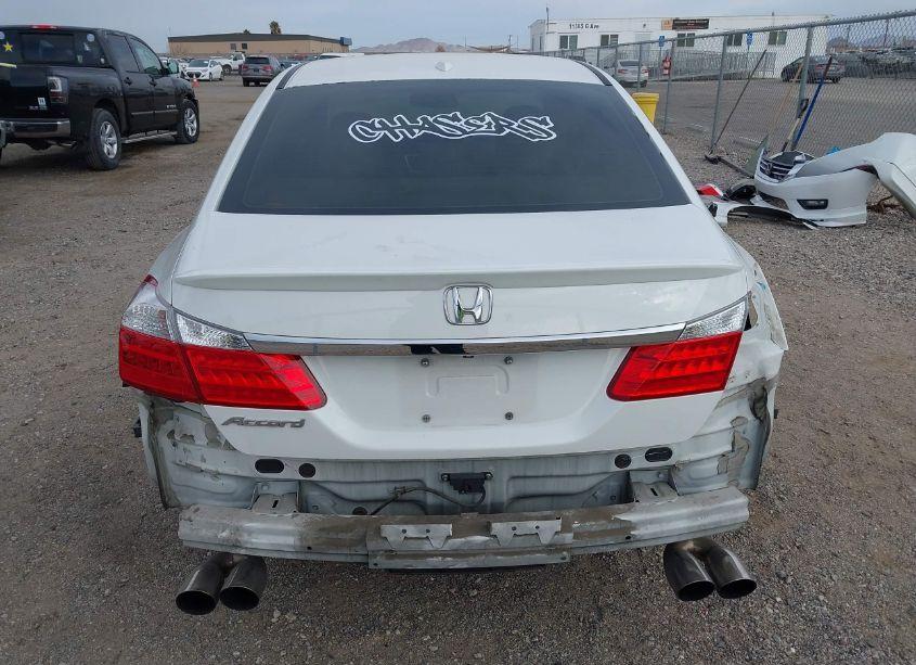 Photo 17 of 2015 Honda Accord EX-L (VIN 1HGCR2F88FA054615)