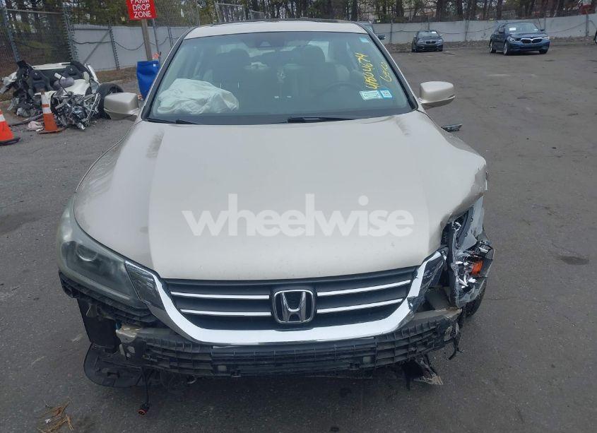 Photo 12 of 2015 Honda Accord EX-L (VIN 1HGCR2F88FA076288)