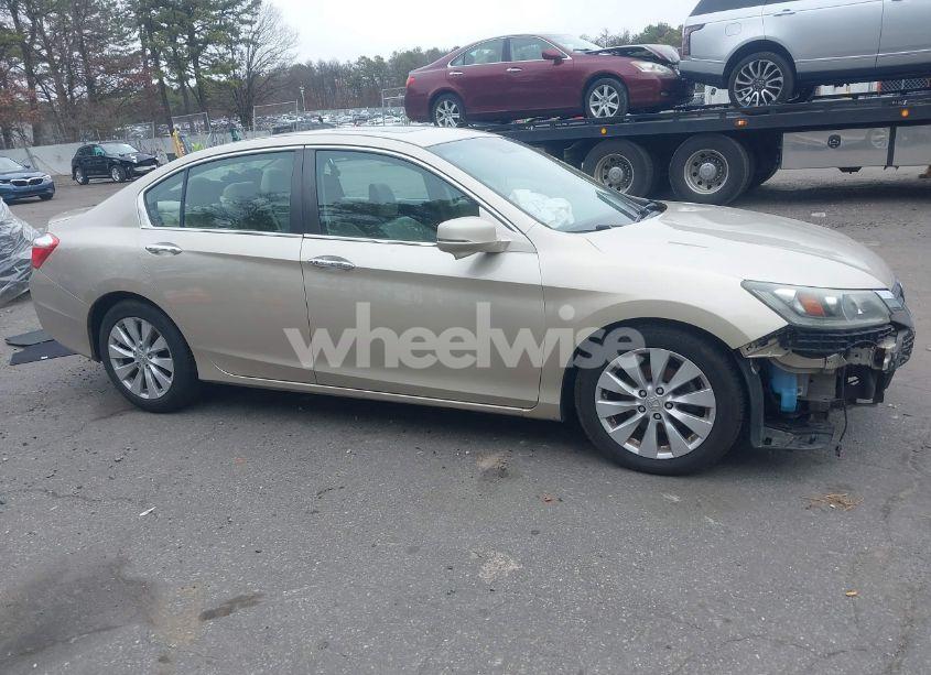 Photo 13 of 2015 Honda Accord EX-L (VIN 1HGCR2F88FA076288)