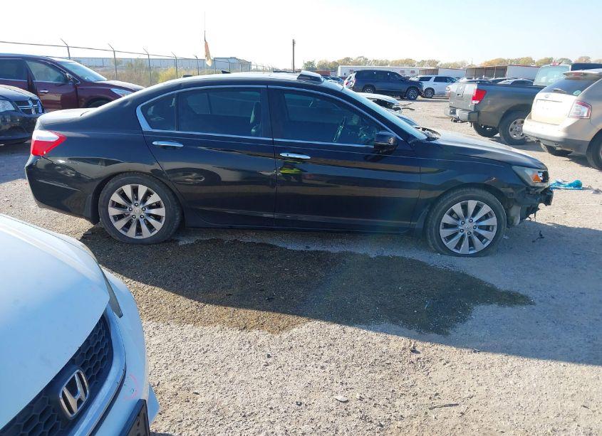 2015 Honda Accord EX-L (VIN 1HGCR2F88FA114845) main photo