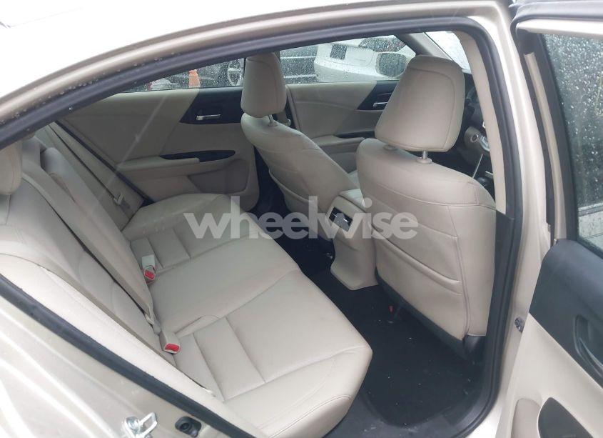 Photo 8 of 2015 Honda Accord EX-L (VIN 1HGCR2F88FA180330)