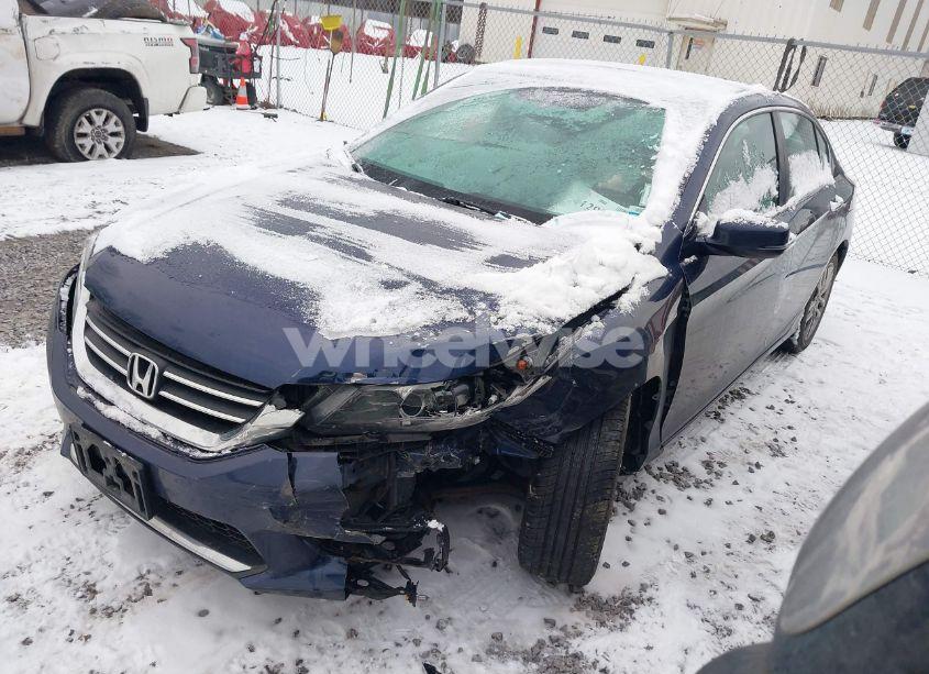 Photo 2 of 2015 Honda Accord EX-L (VIN 1HGCR2F88FA196057)