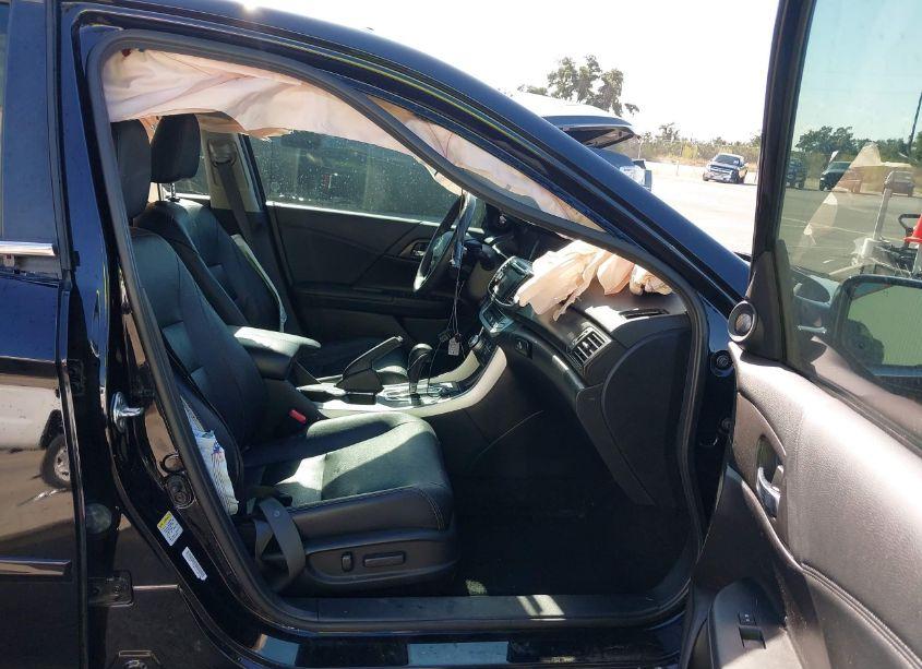 Photo 5 of 2015 Honda Accord EX-L (VIN 1HGCR2F88FA242437)