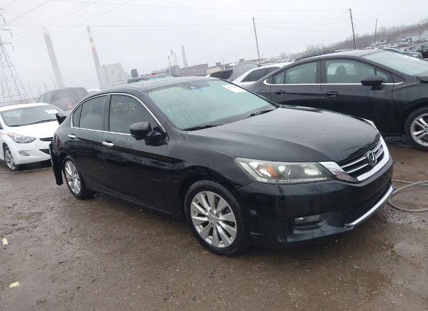 2015 Honda Accord EX-L (VIN 1HGCR2F88FA274532) main photo