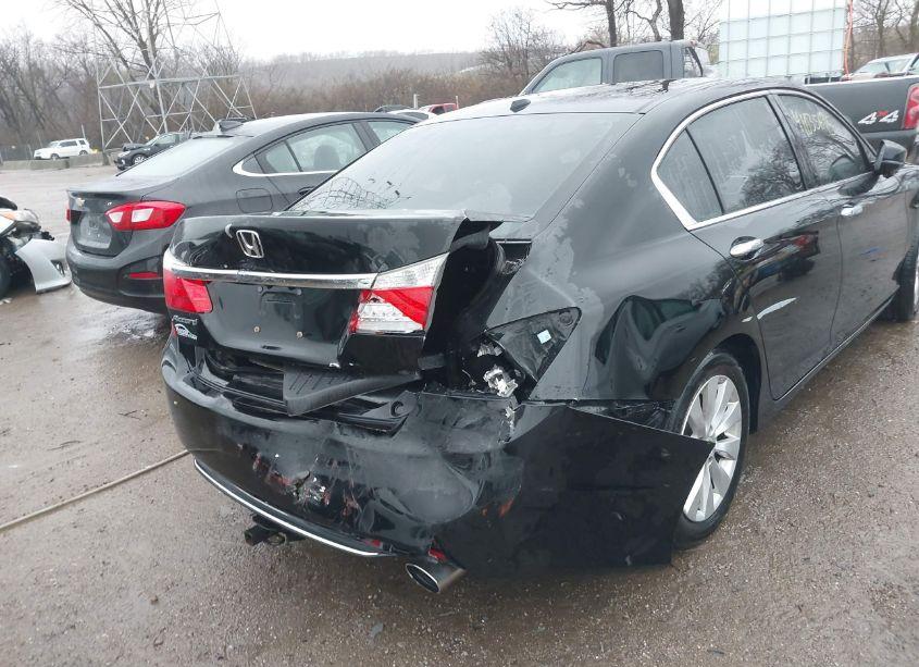 Photo 6 of 2015 Honda Accord EX-L (VIN 1HGCR2F88FA274532)