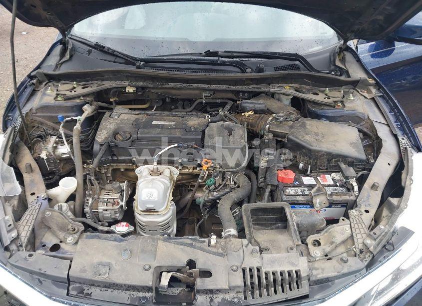 Photo 10 of 2016 Honda Accord EX-L (VIN 1HGCR2F88GA098549)