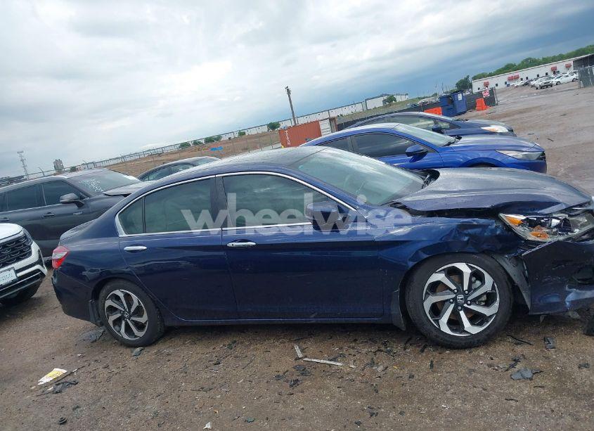 Photo 13 of 2016 Honda Accord EX-L (VIN 1HGCR2F88GA098549)