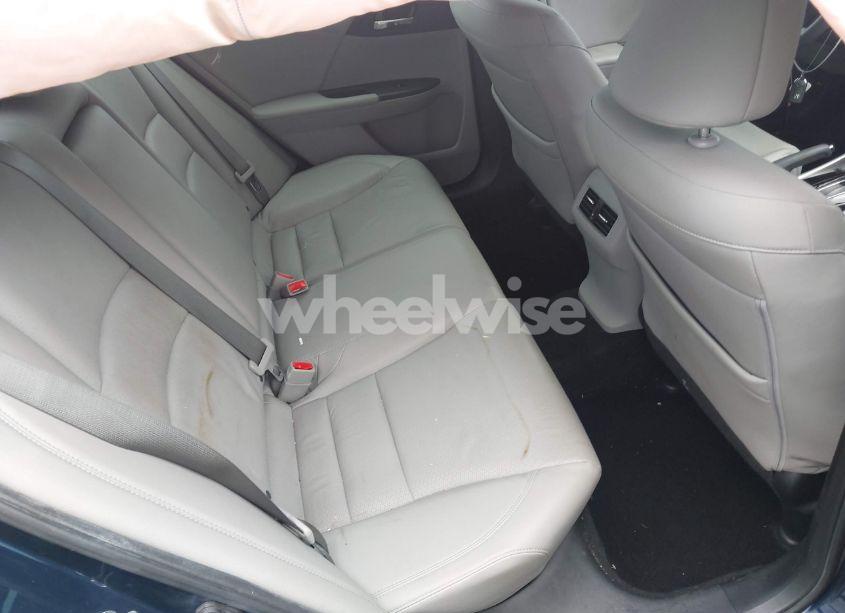 Photo 8 of 2016 Honda Accord EX-L (VIN 1HGCR2F88GA098549)