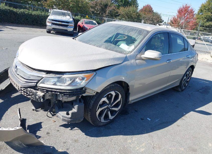 Photo 2 of 2016 Honda Accord EX-L (VIN 1HGCR2F88GA103149)