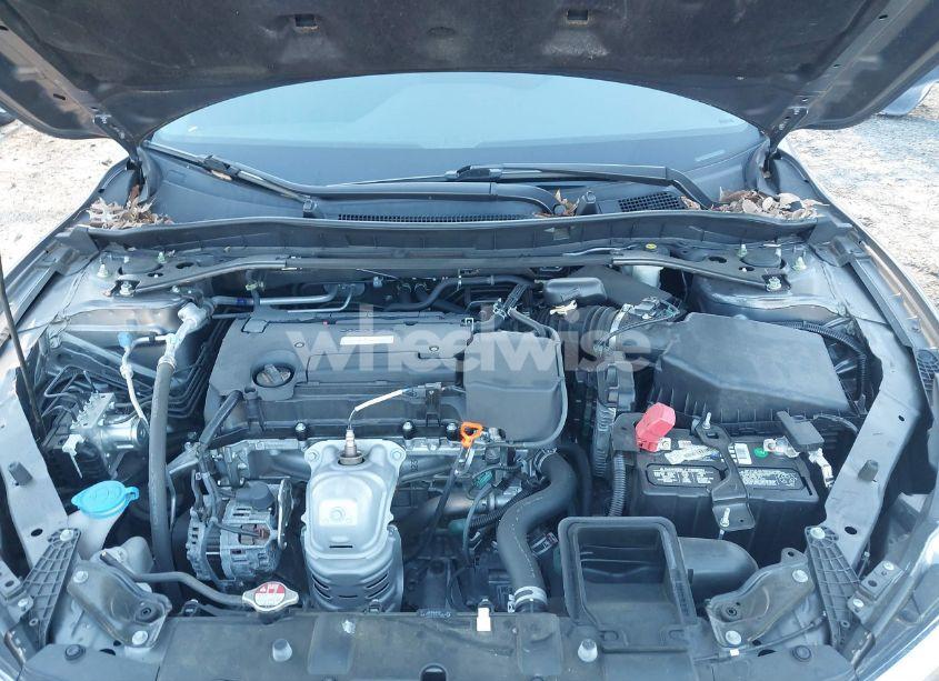 Photo 10 of 2016 Honda Accord EX-L (VIN 1HGCR2F88GA135454)