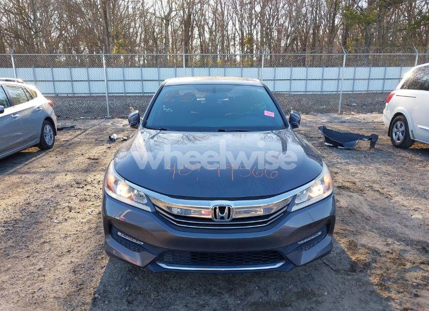 Photo 13 of 2016 Honda Accord EX-L (VIN 1HGCR2F88GA135454)