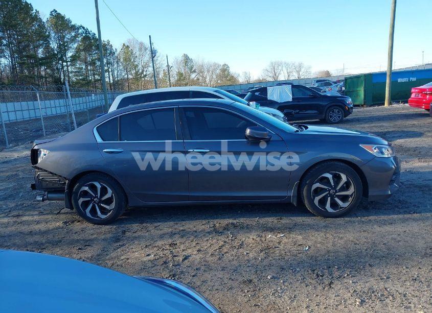 Photo 14 of 2016 Honda Accord EX-L (VIN 1HGCR2F88GA135454)