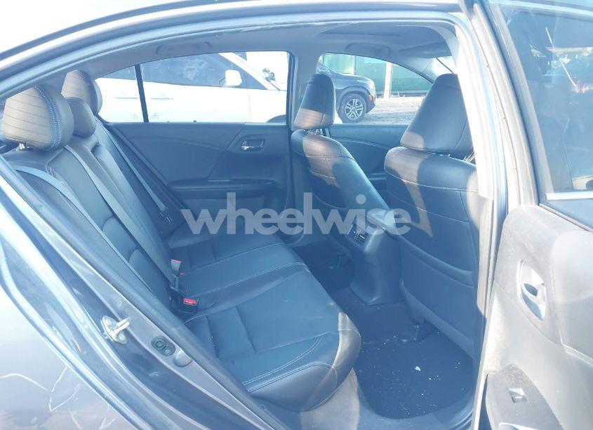 Photo 8 of 2016 Honda Accord EX-L (VIN 1HGCR2F88GA135454)