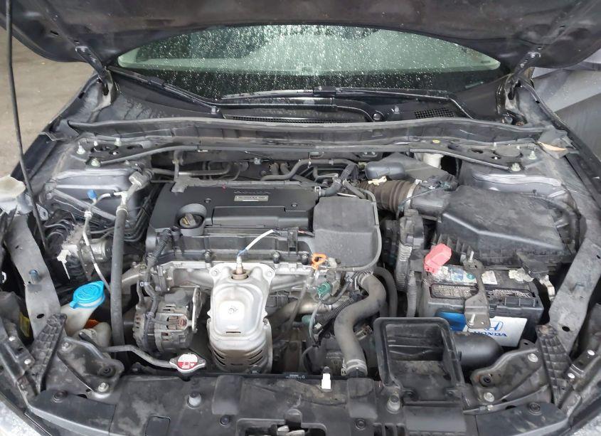 Photo 10 of 2016 Honda Accord EX-L (VIN 1HGCR2F88GA187201)