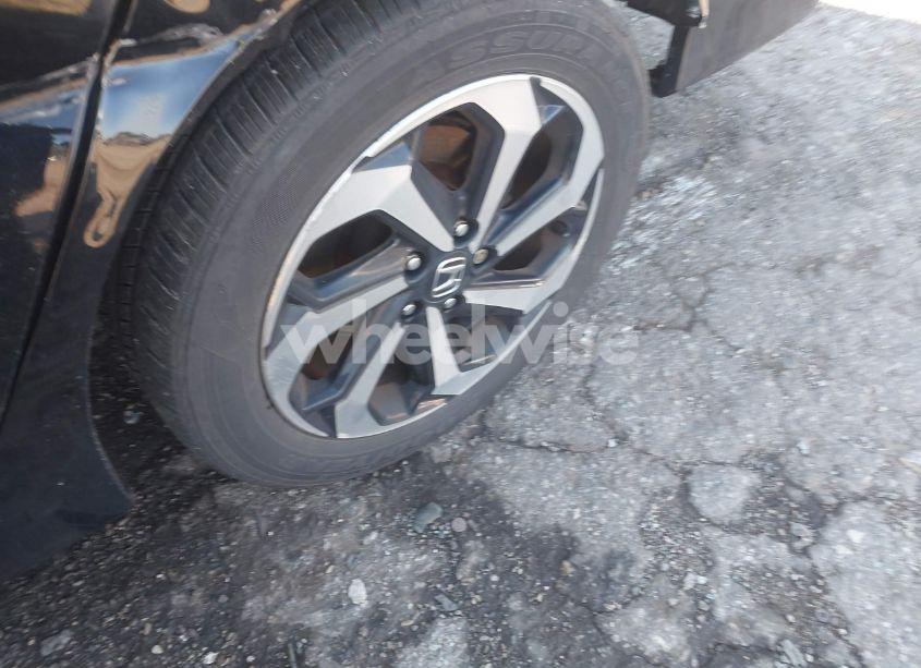 Photo 12 of 2017 Honda Accord EX-L (VIN 1HGCR2F88HA084152)