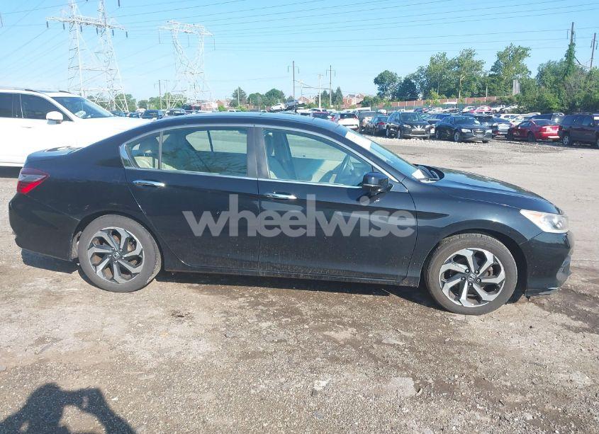 Photo 14 of 2017 Honda Accord EX-L (VIN 1HGCR2F88HA084152)