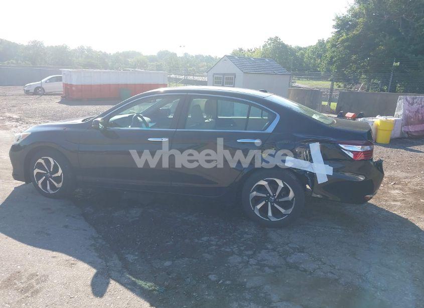 Photo 15 of 2017 Honda Accord EX-L (VIN 1HGCR2F88HA084152)