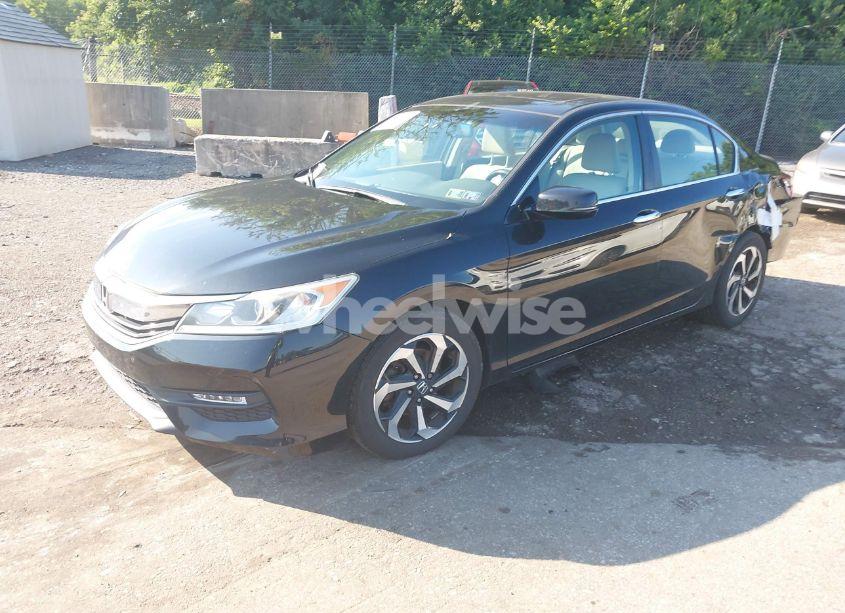 Photo 2 of 2017 Honda Accord EX-L (VIN 1HGCR2F88HA084152)