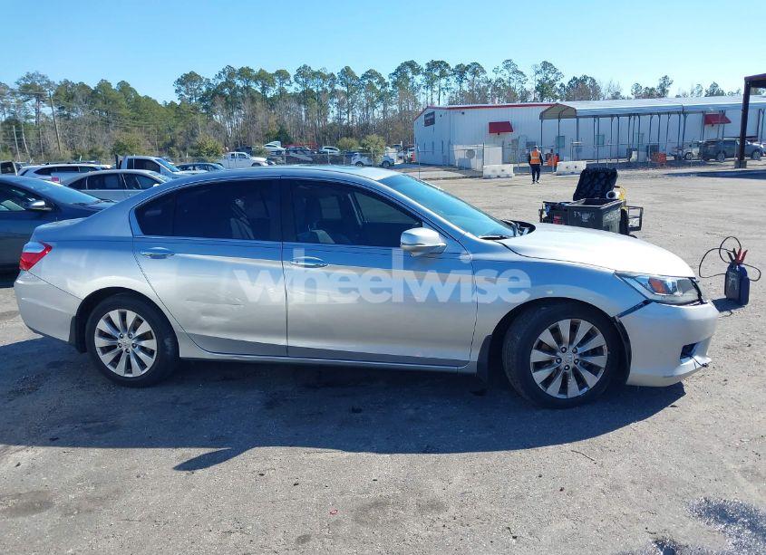 Photo 13 of 2013 Honda Accord EX-L (VIN 1HGCR2F89DA011141)