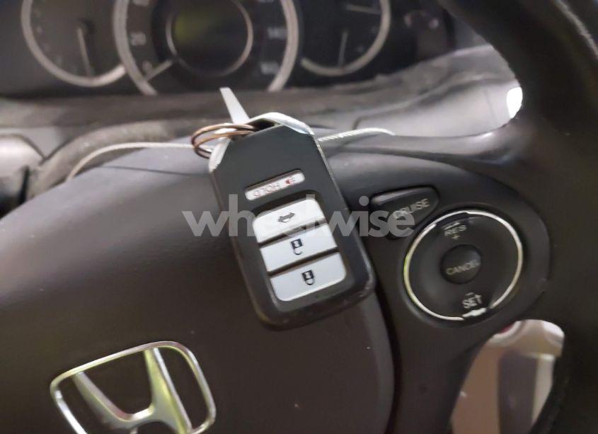 Photo 11 of 2013 Honda Accord EX-L (VIN 1HGCR2F89DA180527)