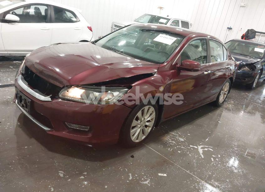 Photo 2 of 2013 Honda Accord EX-L (VIN 1HGCR2F89DA180527)