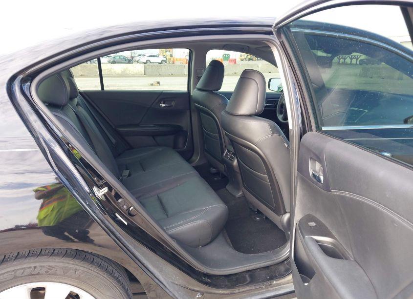 Photo 8 of 2013 Honda Accord EX-L (VIN 1HGCR2F89DA184786)