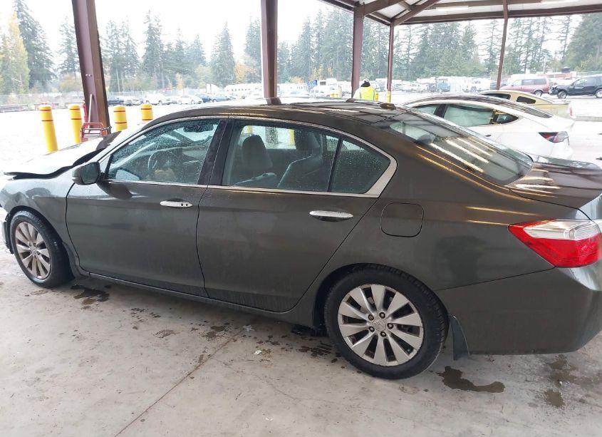 Photo 15 of 2013 Honda Accord EX-L (VIN 1HGCR2F89DA185131)