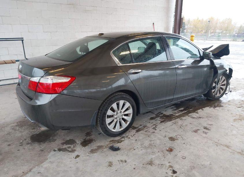 Photo 4 of 2013 Honda Accord EX-L (VIN 1HGCR2F89DA185131)