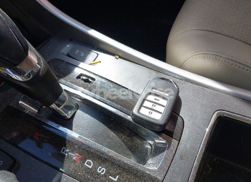 Photo 11 of 2013 Honda Accord EX-L (VIN 1HGCR2F89DA207063)