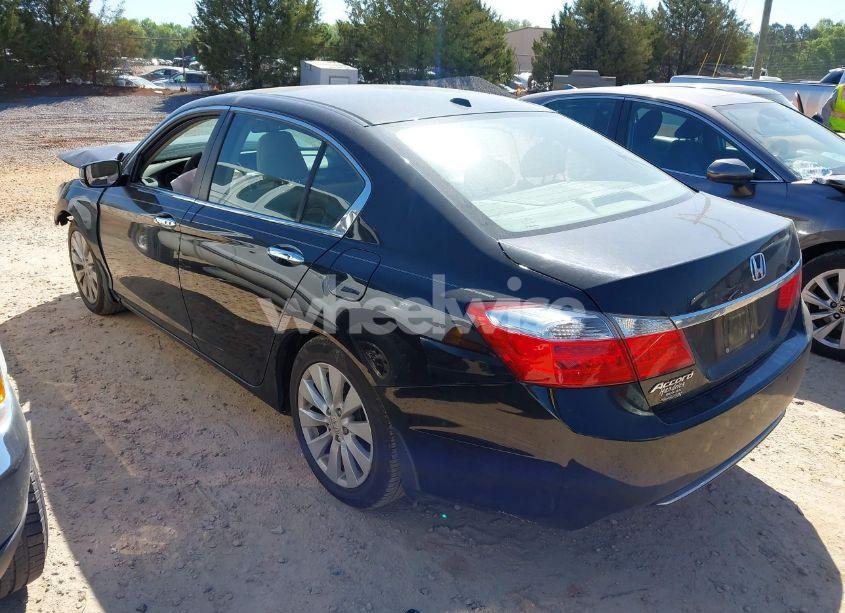 Photo 3 of 2013 Honda Accord EX-L (VIN 1HGCR2F89DA207063)