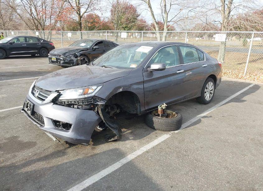 Photo 2 of 2013 Honda Accord EX-L (VIN 1HGCR2F89DA228091)