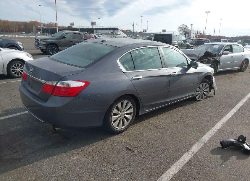 Photo 4 of 2013 Honda Accord EX-L (VIN 1HGCR2F89DA228091)