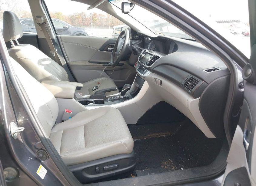 Photo 5 of 2013 Honda Accord EX-L (VIN 1HGCR2F89DA228091)