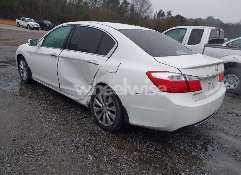 Photo 3 of 2013 Honda Accord EX-L (VIN 1HGCR2F89DA251936)