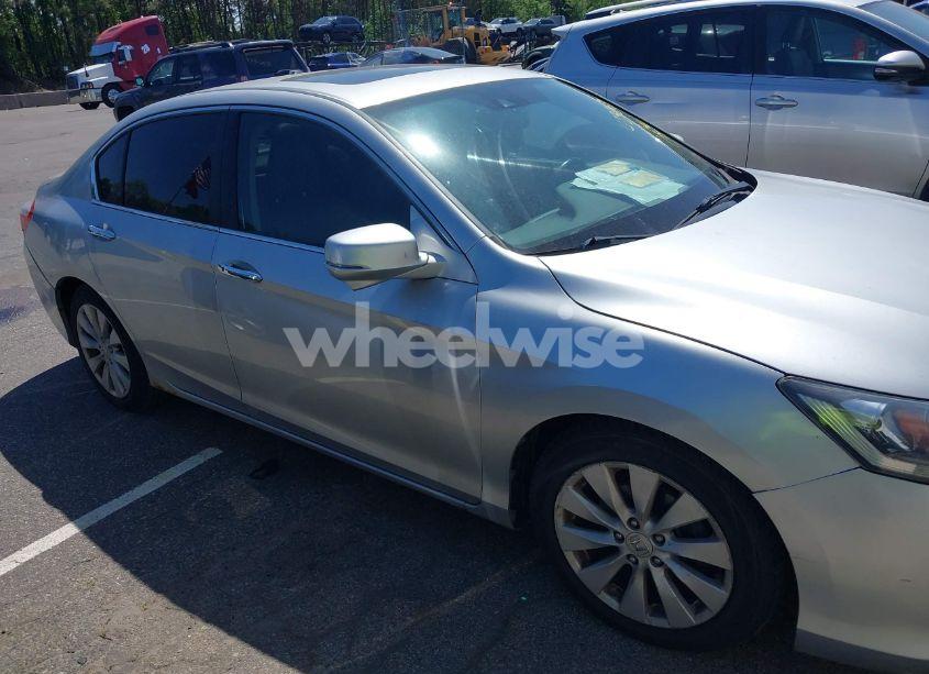 Photo 13 of 2014 Honda Accord EX-L (VIN 1HGCR2F89EA003803)