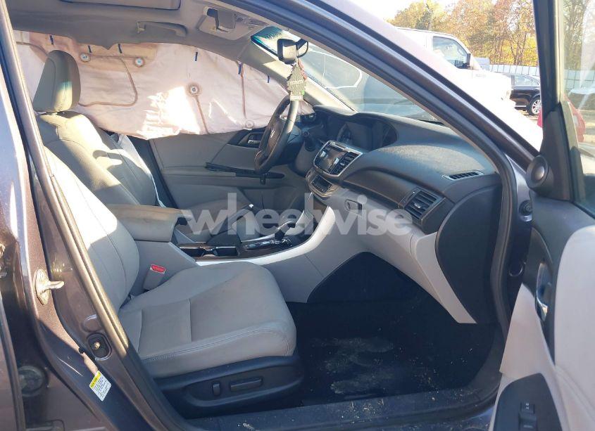 Photo 5 of 2014 Honda Accord EX-L (VIN 1HGCR2F89EA026210)