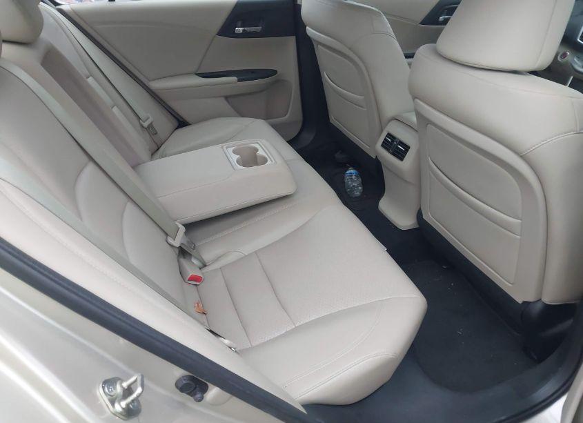 Photo 8 of 2014 Honda Accord EX-L (VIN 1HGCR2F89EA054735)