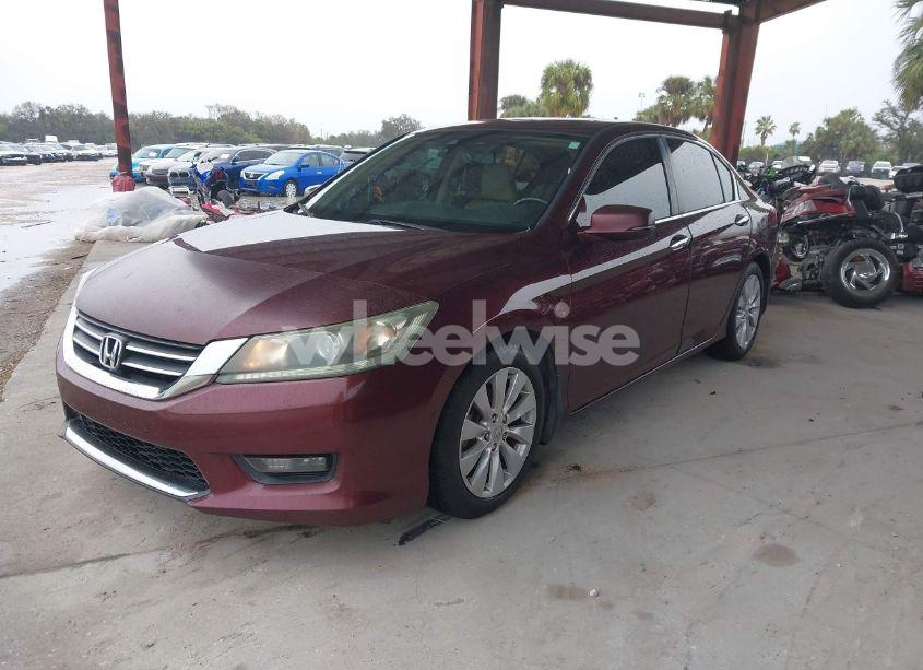 Photo 2 of 2014 Honda Accord EX-L (VIN 1HGCR2F89EA082907)