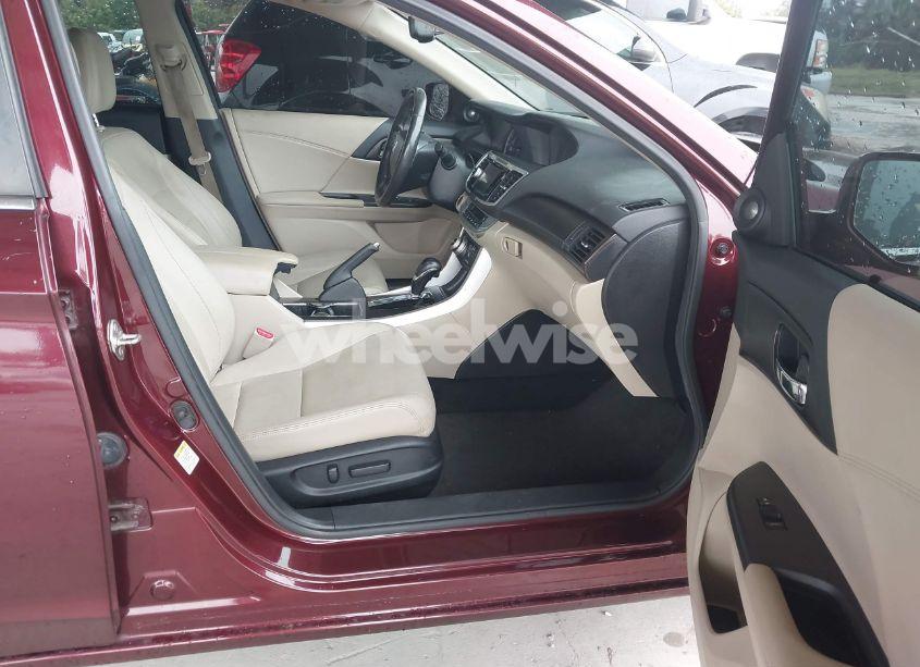 Photo 5 of 2014 Honda Accord EX-L (VIN 1HGCR2F89EA082907)