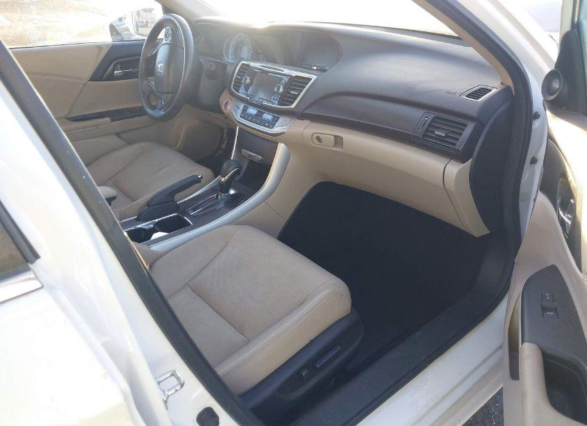 Photo 5 of 2014 Honda Accord EX-L (VIN 1HGCR2F89EA105957)