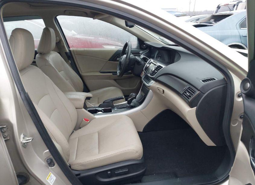 Photo 5 of 2014 Honda Accord EX-L (VIN 1HGCR2F89EA164927)