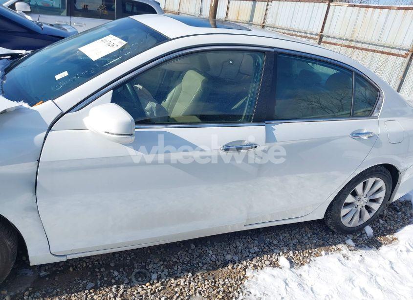 Photo 14 of 2014 Honda Accord EX-L (VIN 1HGCR2F89EA204388)